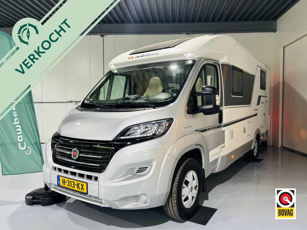 Adria  COMPACT SL Plus ! met gescheiden bedden
